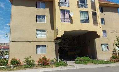 Departamento en condominio Alto de la Campiña II. Alcalde Juan Larenas / Pedro Riveros Quilicura