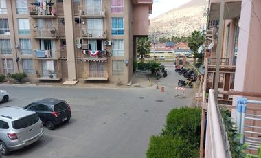 Departamento en condominio Alto de la Campiña II. Alcalde Juan Larenas / Pedro Riveros Quilicura