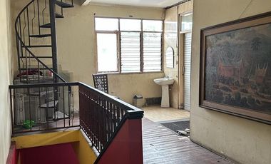 Disewakan bangunan komersial ex Resto di Cenere raya (Seberang Mall Cinere)