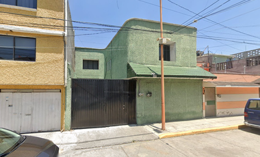 CASA EN LAZARO CARDENAS PRIMERA SECCION TLALNEPANTLA SOLO RECURSOS PROPIOS VISITA CON 48 HORAS DE ANTICIPACION