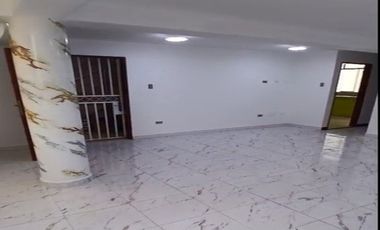 🏡 AMPLIO DEPARTAMENTO EN CUARTO PISO – URB. SALAMANCA, ATE 🏡