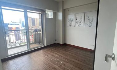 RFO Furnished 2BR with Balcony & Parking FOR SALE at Brio Tower Makati
