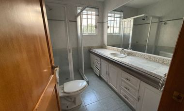 CASA EN VENTA EN JARDINES DEL PEDREGAL