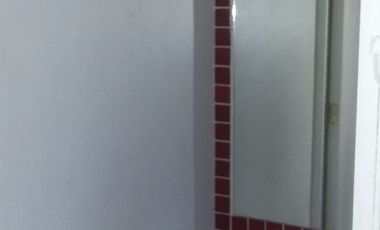 INMEJORABLE CASA DE 2 PISOS, PAREO SIMPLE, PIEDRA ROJA 65, QUILICURA.