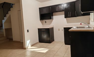 Casa en venta en Urbi Tonala Coyula Coto Villas del Río