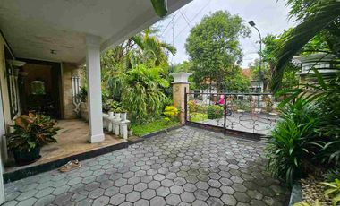 Rumah Klasik Mewah Baciro Gondokusuman kota Jogja.FULLY FURNISHED.