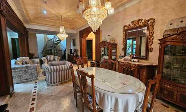 Rumah Klasik Mewah Baciro Gondokusuman kota Jogja.FULLY FURNISHED.