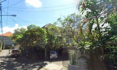 AMR-253.PAS.Y | Rumah Sewa Tahunan di Jepun Pipil Residence – Penatih, Gatot Subroto Timur