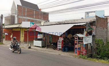 Ruko Pinggir Jalan Raya Dekat Kampus UMM Eks Toko Bangunan, View Pegunungan, Potensi Usaha