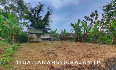 Dijual tanah bagus matang datar pinggir jalan dekat kota strategis