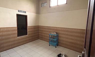 Di Jual Ruko 2 Lantai Lokasi Cantelan Ketandan Klaten Utara