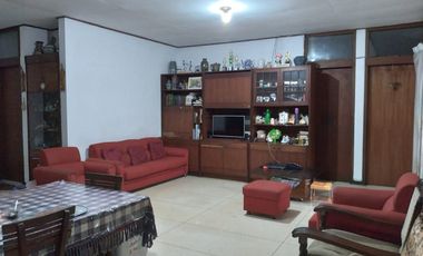 Rumah di Tubagsu Ismail sayap Dago cocok  untuk Kantor, Kostan