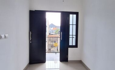 806 Cluster Baru 2 Lt. Lokasi Strategis di Kalisari, Pasar Rebo - Jakarta Timur