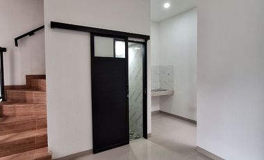 806 Cluster Baru 2 Lt. Lokasi Strategis di Kalisari, Pasar Rebo - Jakarta Timur