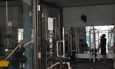BU..dijual Segera !! 2 RUKO JUMBO digabung jadi satu (include alat-alat gym), saat ini masih aktif untuk fitness center, ramai pengunjung. Atap sudah