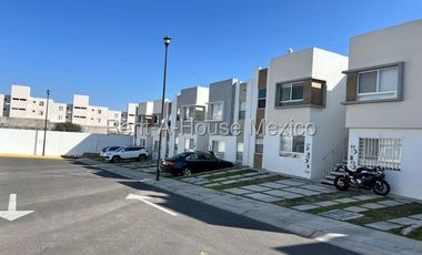 RENTA, El Rosario - Departamento en planta baja de 2 recámaras