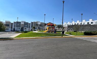 RENTA, El Rosario - Departamento en planta baja de 2 recámaras
