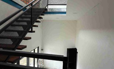 DIJUAL ATAU DI SEWA GUDANG BARU LUAS 1440 MTR