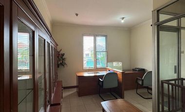 Ruko Komersial Siap Usaha di Harapan Indah Bekasi