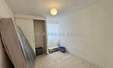 Peñuelas. RENTA - Departamento de 2 recámaras