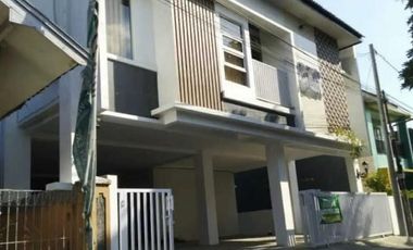 Kost Dijual Akses Mobil Papasan – 12 Kamar Eksklusif – 2,6 M