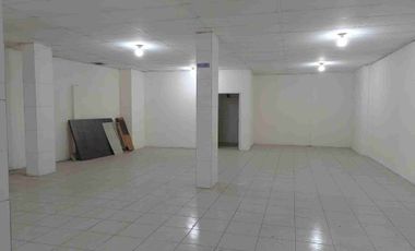 Ruko Gandeng  Rapi Strategis Jalan Raya Alternatif Cibubur Daerah Cikeas Ada Ruang Kantor