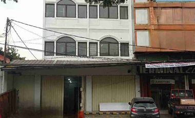 Ruko Gandeng  Rapi Strategis Jalan Raya Alternatif Cibubur Daerah Cikeas Ada Ruang Kantor