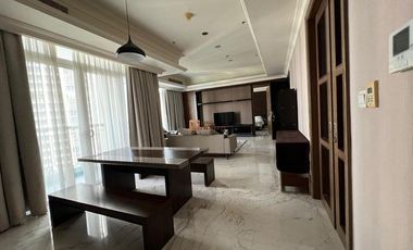 Sewa 2 Bedroom Botanica Simprug Modern Classic Luxury | Resort Living Dekat Gandaria City & SCBD