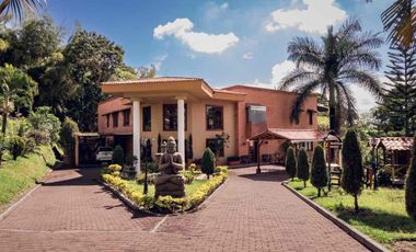 CASA CAMPESTRE EN VENTA