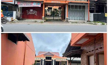 BREBES JENDERAL A.YANI RUMAH KOS 2 LANTI 20 KAMAR TIDUR STRATEGIS KOMERSIAL JUAL MURAH