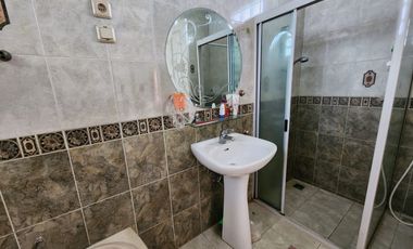 Dijual Rumah di Cipaku Setiabudi Bandung, Halaman Luas
