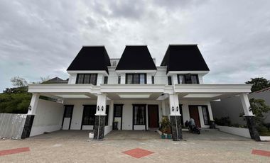 Rumah Mewah Classic  3 Lantai Siap Huni di TB Simatupang – Lebak Bulus, Jakarta Selatan.