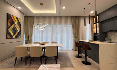 Rumah Siaphuni  3 Lantai Jakarta Selatan – Lebak Bulus 300 Meter dari Tol Veteran dan Akses Strategis.