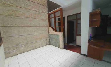 disewakan rumah di Batununggal bandung siap huni