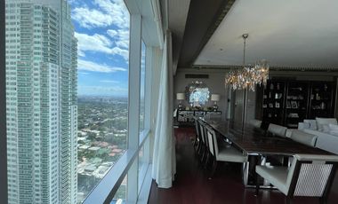 Four Bedroom 4BR Condo Unit For Sale in Raffles Residences