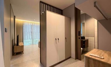 Rumah Siaphuni 4 Lantai Eksklusif di Permata Hijau, Kebayoran Lama - Jakarta Selatan.