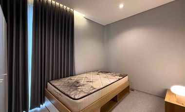 Rumah Siaphuni 4 Lantai Eksklusif di Permata Hijau, Kebayoran Lama - Jakarta Selatan.