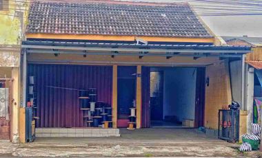 Tepi jalan raya strategis jual murah dekat Alila Hotel Solo