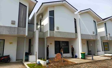 Dijual Cepat Townhouse Florista Garden