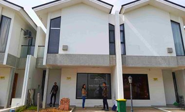 Dijual Cepat Townhouse Florista Garden