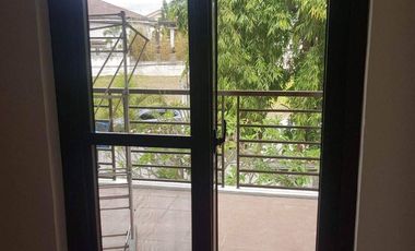 160 sqm Townhouse for Rent in Las Villas de Manila, Biñan Laguna