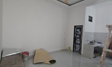 Disewakan Rumah Baru 1 lantai di Kayu Putih