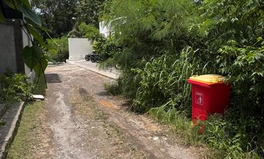 Dijual lahan  kecil di area Suluban