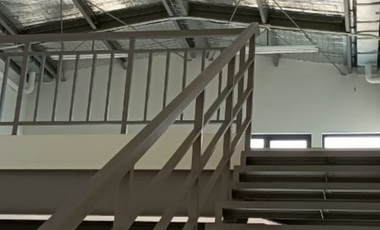 Ready utk disewakan !!! gudang taman tekno bsd city BLOK C