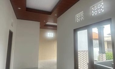 Dijual rumah lantai 2 di jalan Subak Dalem, Gatsu Tengah, Denpasar