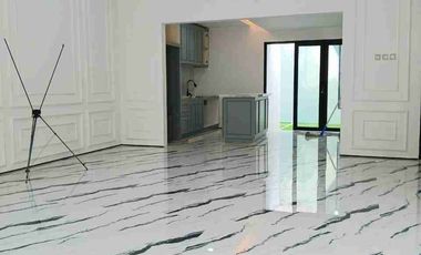 Rumah siap huni sudah renovasi di Emerald Bintaro