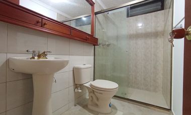 ARRIENDO APARTAMENTO VIRGEN DEL CARMEN