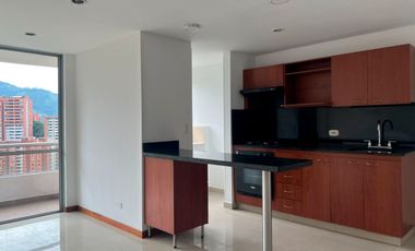 Apartamento en Arriendo en Loma del Esmeraldal, Envigado Antioquia