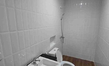 DISEWAKAN RUMAH SIAP HUNI NORTHWEST CITRALAND SURABAYA BARAT