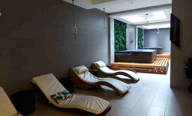 Renta Suite ubicación estratégica, sector El Batán.  Quito